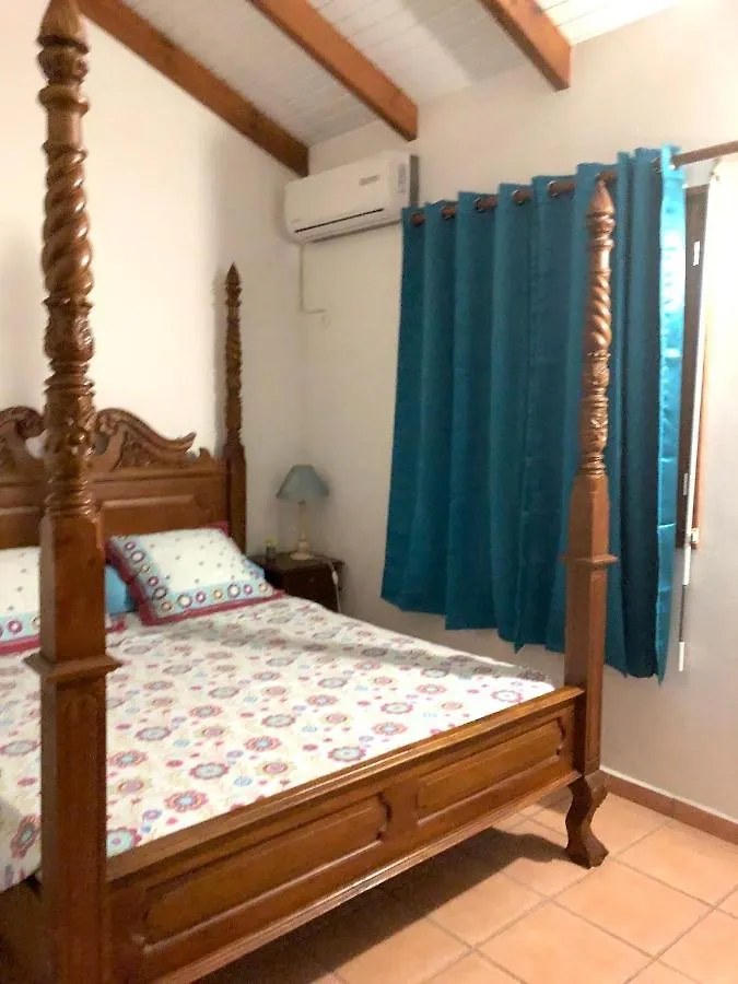 דירה Appartement Spacieux Avec Vue Mer Et Piscine A Saint Francois 150 M²